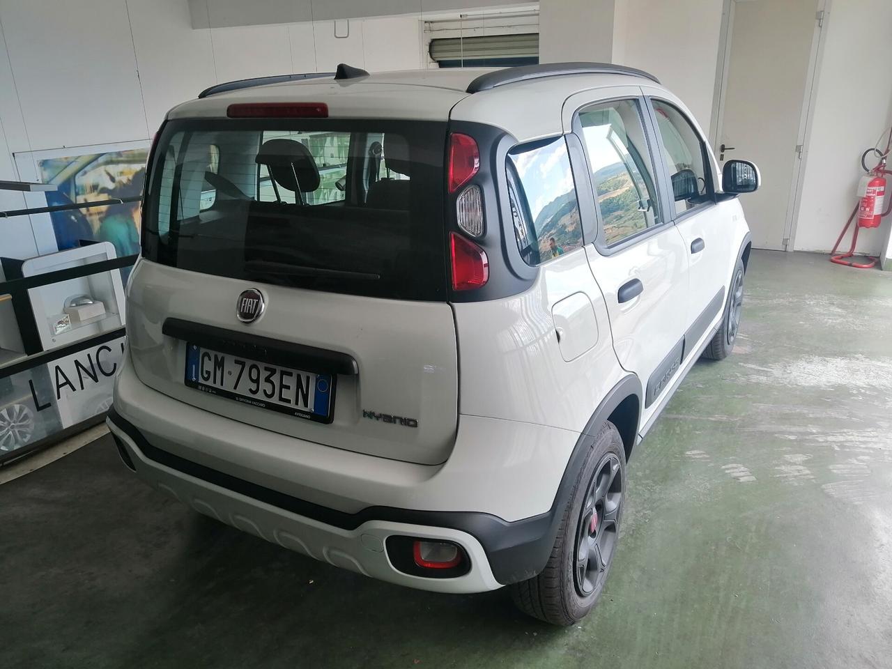 Fiat Panda 1.0 S&S Hybrid CROSS