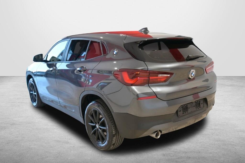 BMW X2 16D 115CV STEPTRONIC S-DRIVE BUSINESS ADVANTAGE ( FARI LED - AMBIENT LIGHTS - PELLE - CRUISE - NAVI - CARPLAY - PARK ASSISTANT - TELECAMERA POST. )