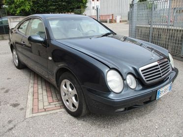Mercedes-benz CLK Mercedes 2.0 kompressor