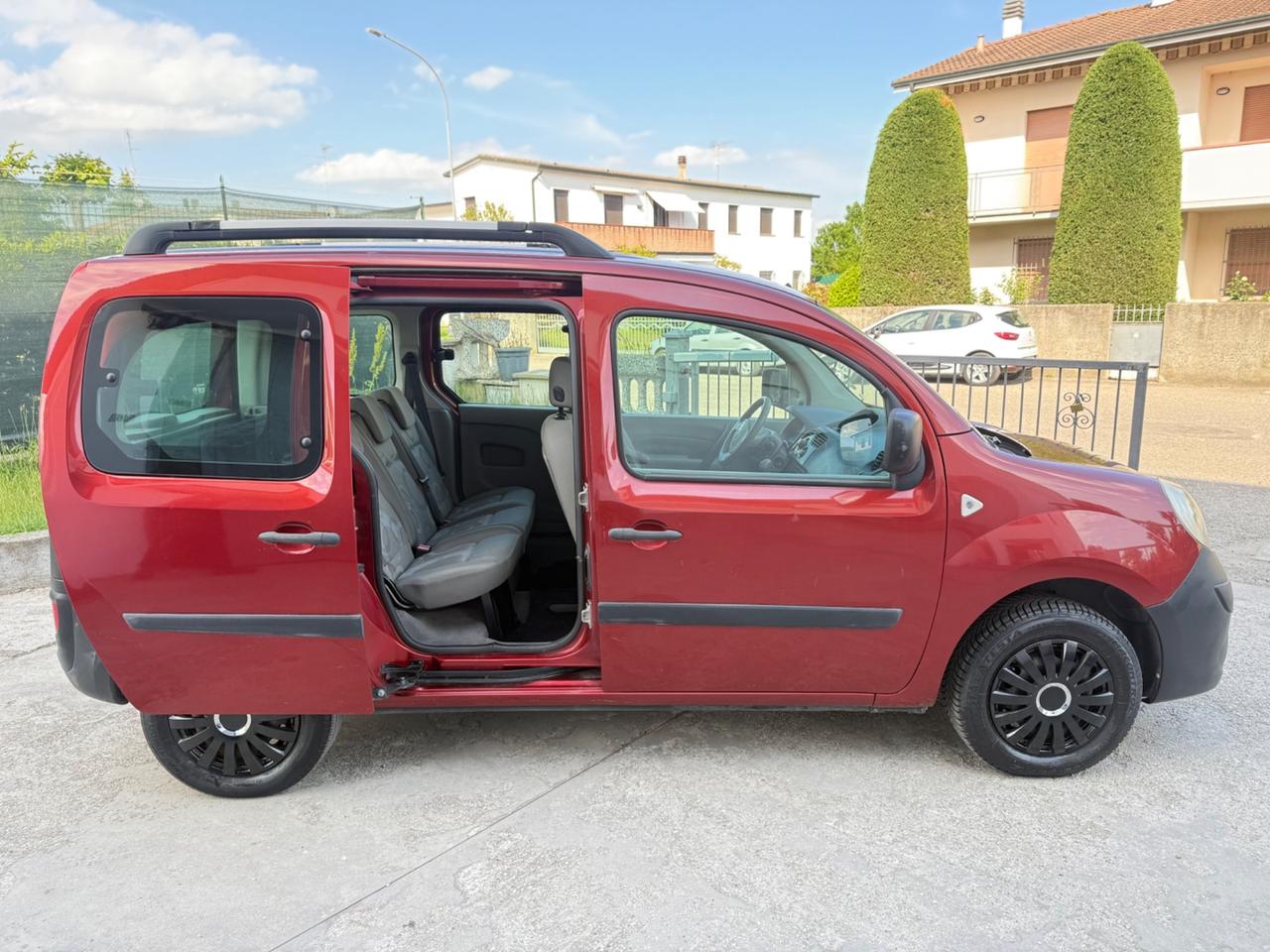 Renault Kangoo 1.5 dCi 85CV 5 POSTI POCHI KM