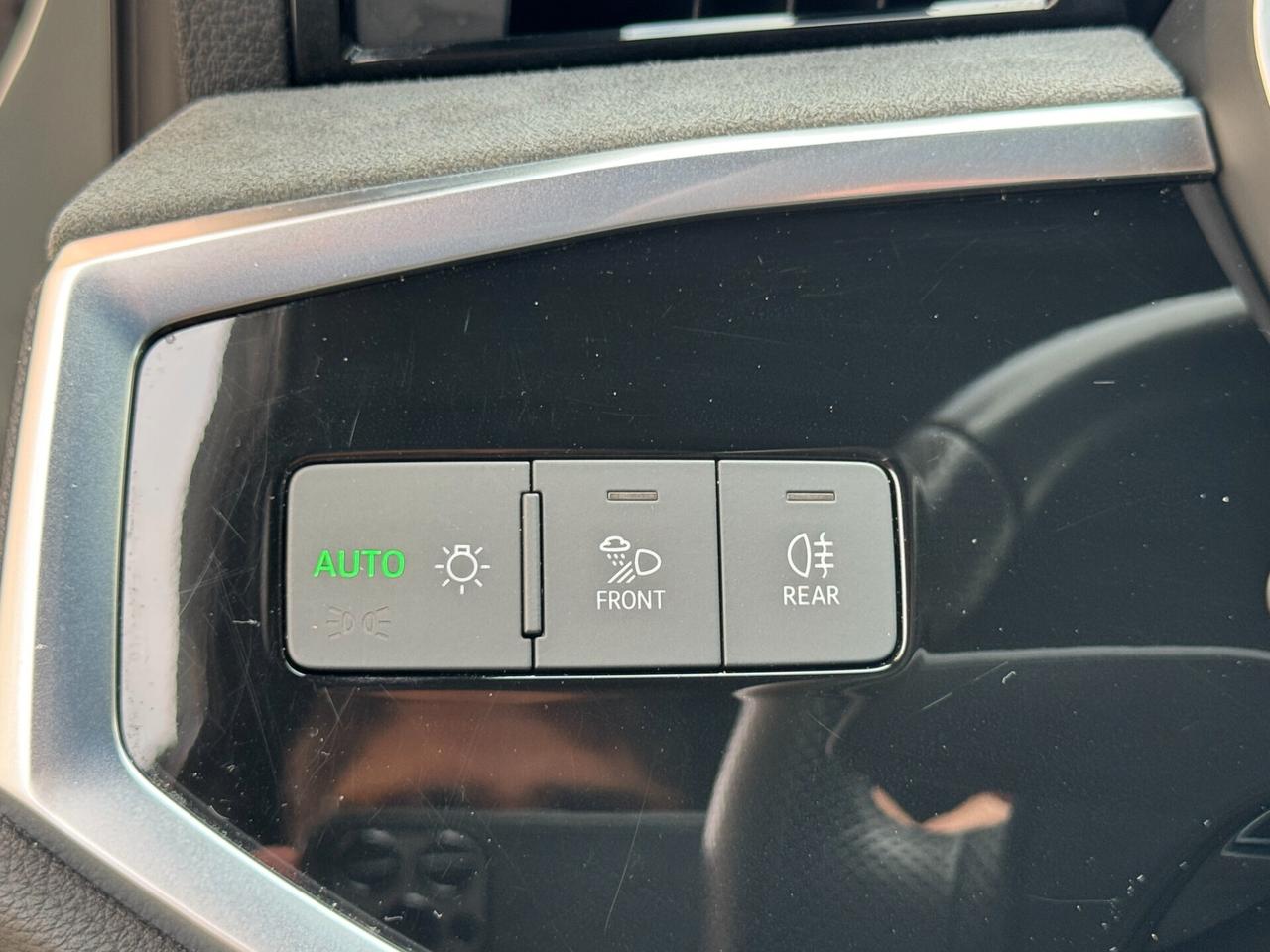 AUDI Q3 35 TDI S LINE S-TRONIC TETTO/MATRIX/PELLE/LED MULTICOLOR