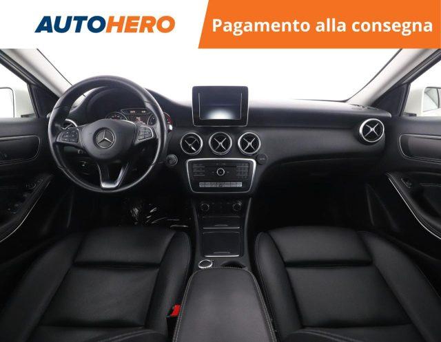 MERCEDES-BENZ A 180 Executive