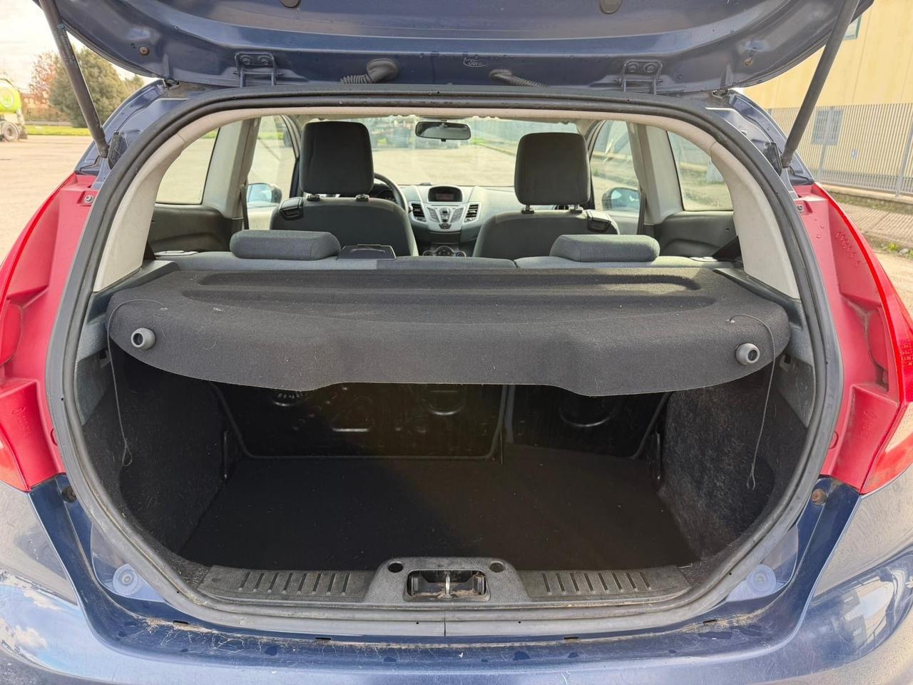 Ford Fiesta 1.4 3 porte Bz.- GPL Titanium