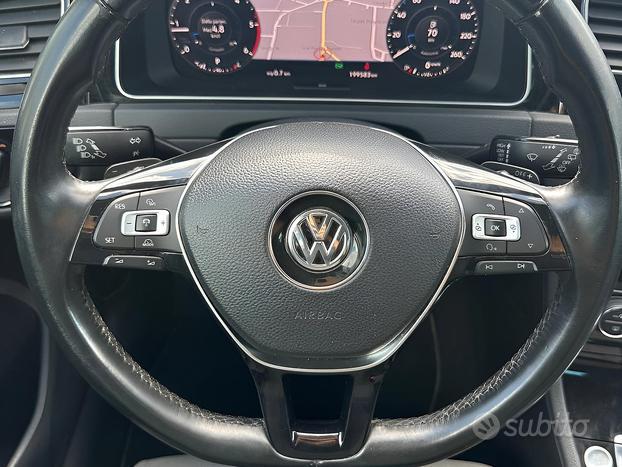 Volkswagen Golf 5p 2.0 tdi executive 150cv dsg
