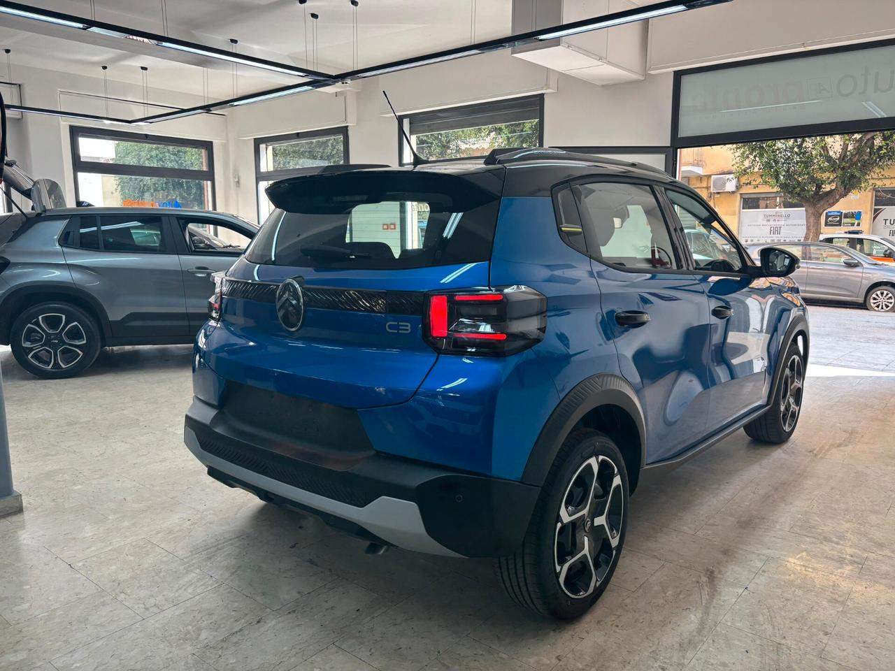 Citroen C3 100 S&S Plus Km0 Italiana Pronta Consegna