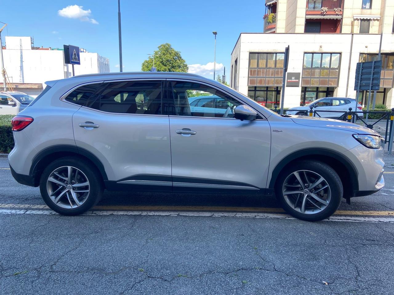 Mg HS / EHS 1.5 T GDI Luxury
