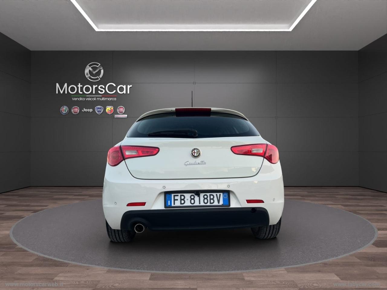 ALFA ROMEO Giulietta 1.6 JTDm-2 120 CV Distinctive