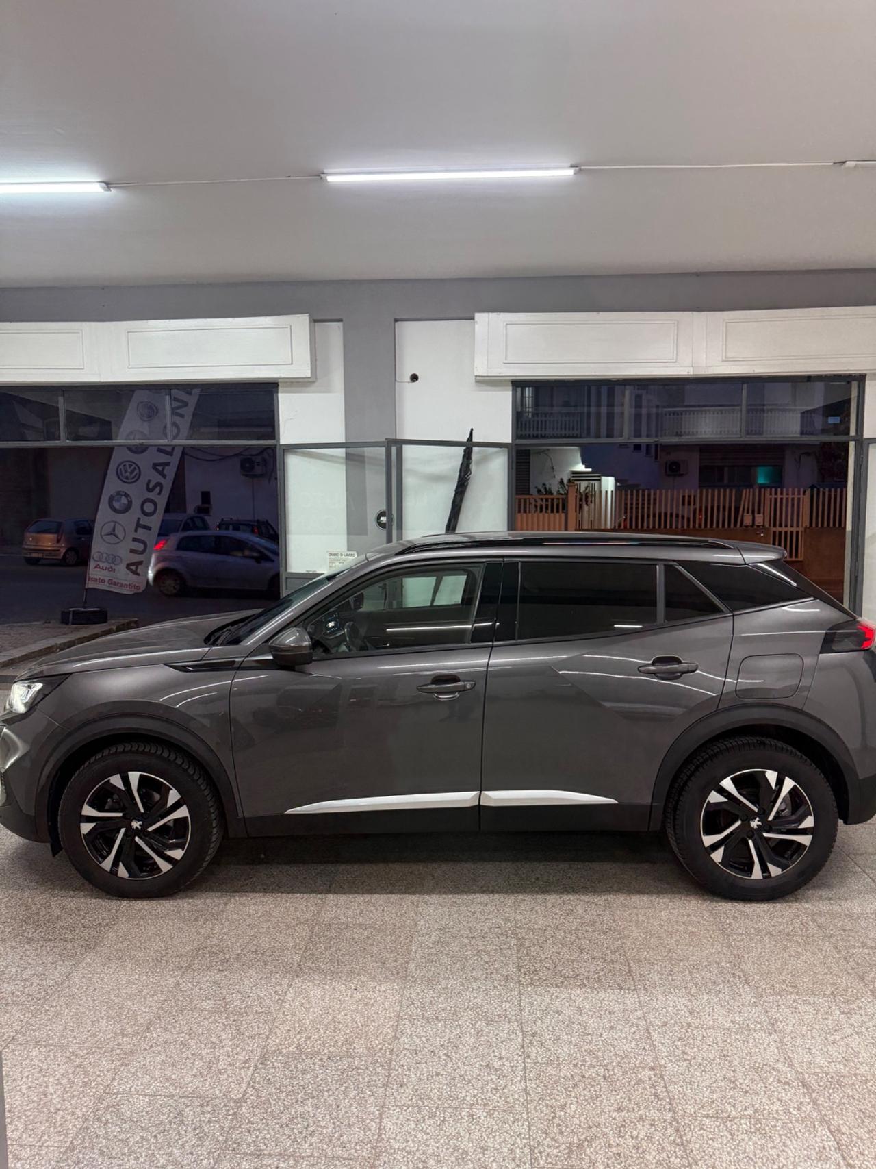 Peugeot 2008 BlueHDi 100 S&S Allure