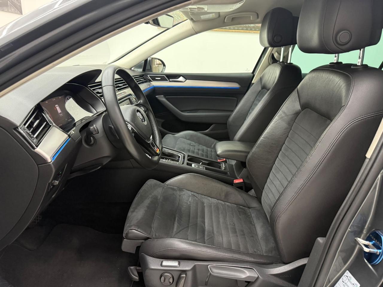 Volkswagen Passat Variant 2.0 TDI DSG Highline BlueMotion Technology