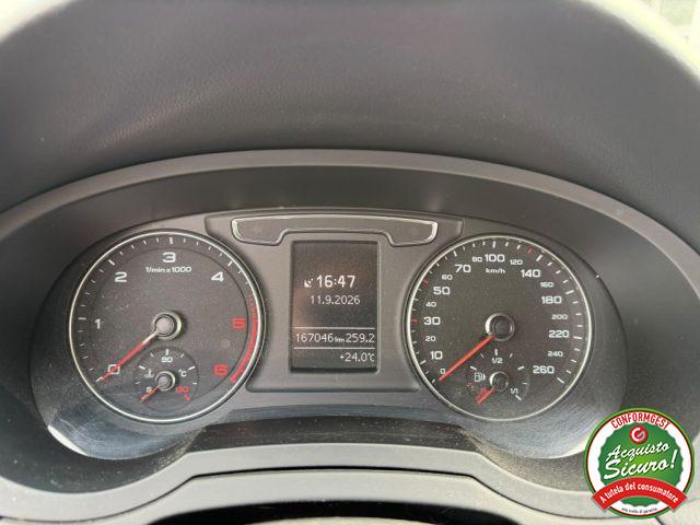 AUDI Q3 2.0 TDI 120 CV Business