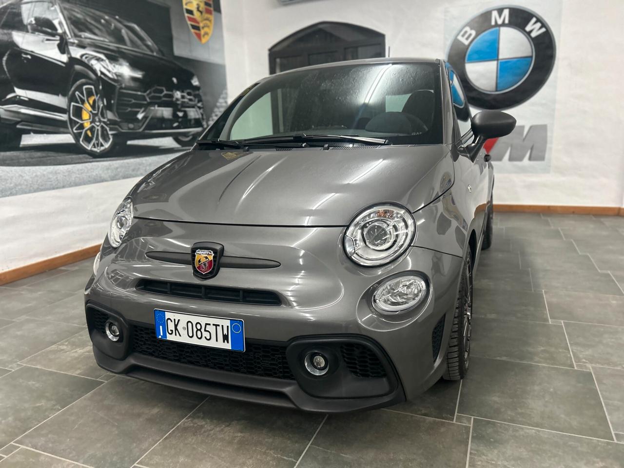 Abarth 595 1.4 Turbo T-Jet 180 CV Competizione