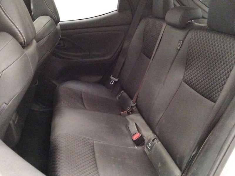 Toyota Yaris Hybrid Lounge MY22