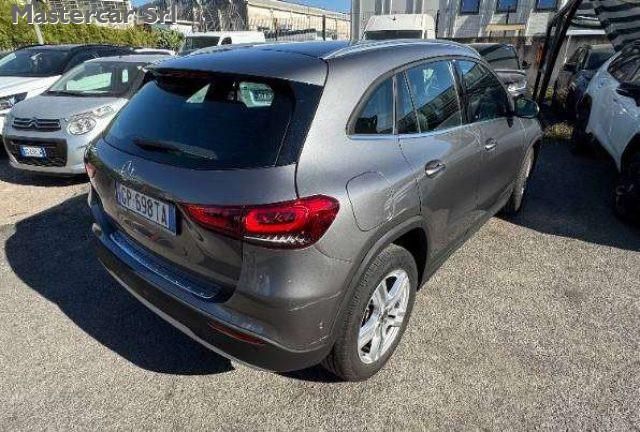 MERCEDES-BENZ GLA 250 GLA e phev (eq-power) Business Extra auto - GP698T