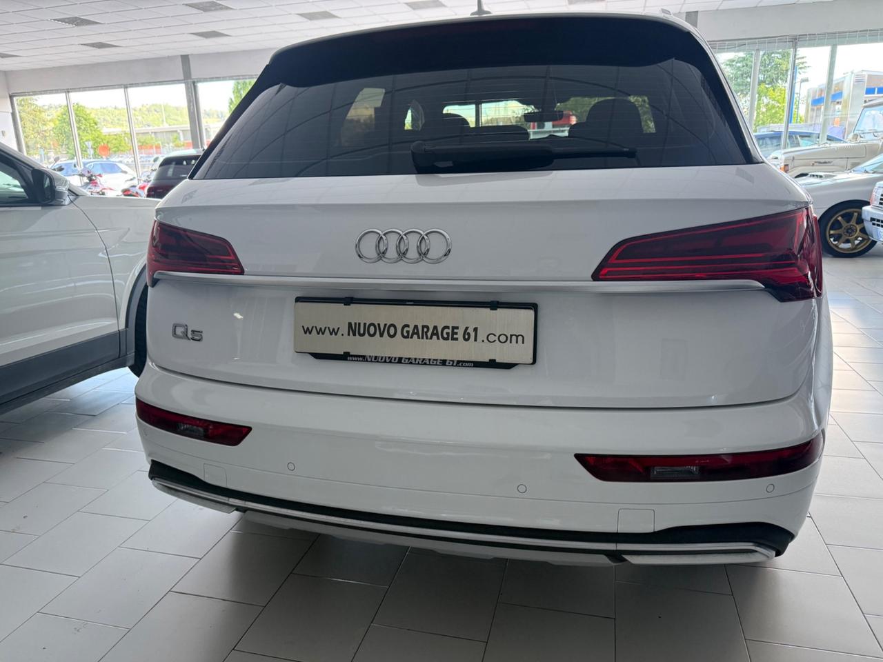 Audi Q5 30 TDI S tronic Business Sport