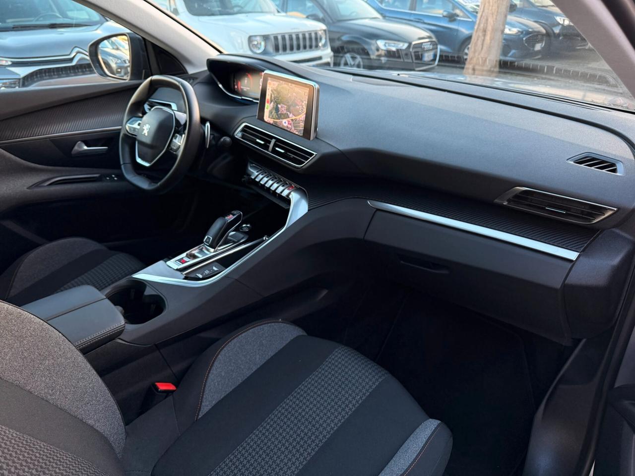 Peugeot 3008 1.5 Blue-HDi 130CV EAT8 Active - 2022