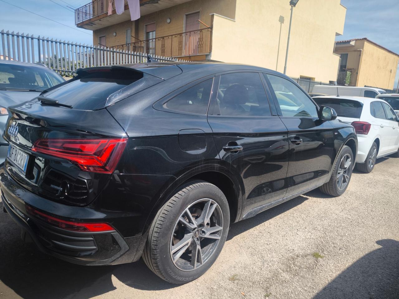 Audi Q5 SPB 40 TDI quattro S tronic S line plus identity Black