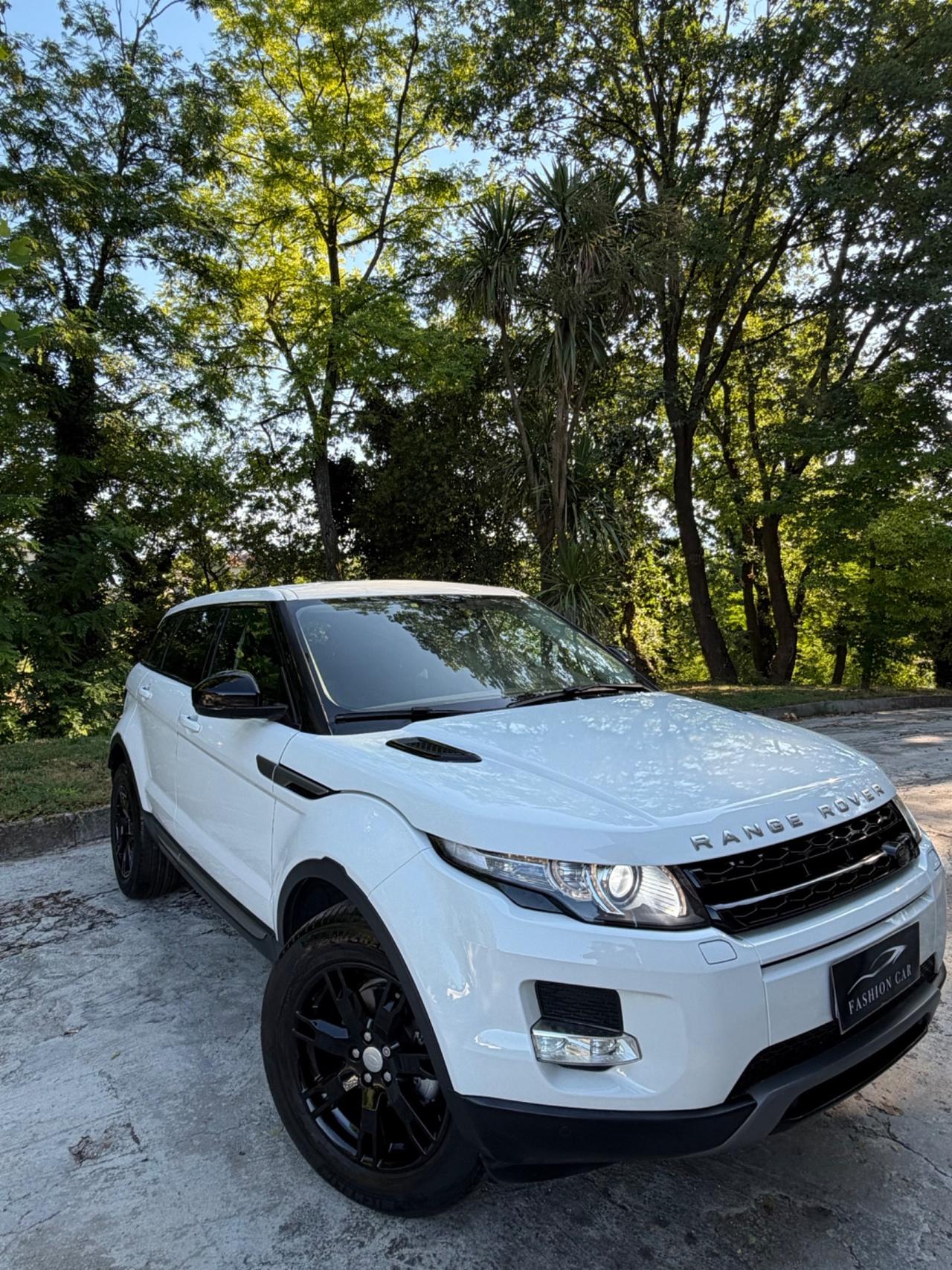 Land Rover Range Evoque 2.2 TD4 5p. Dynamic