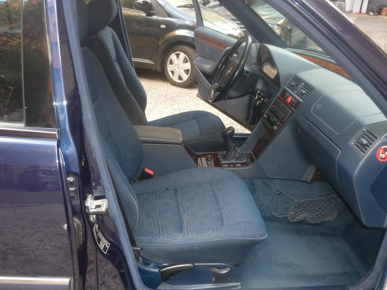 Mercedes-benz C 220 CDI cat Elegance