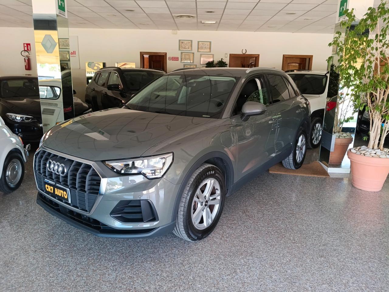 Audi Q3 45 TFSI e S tronic