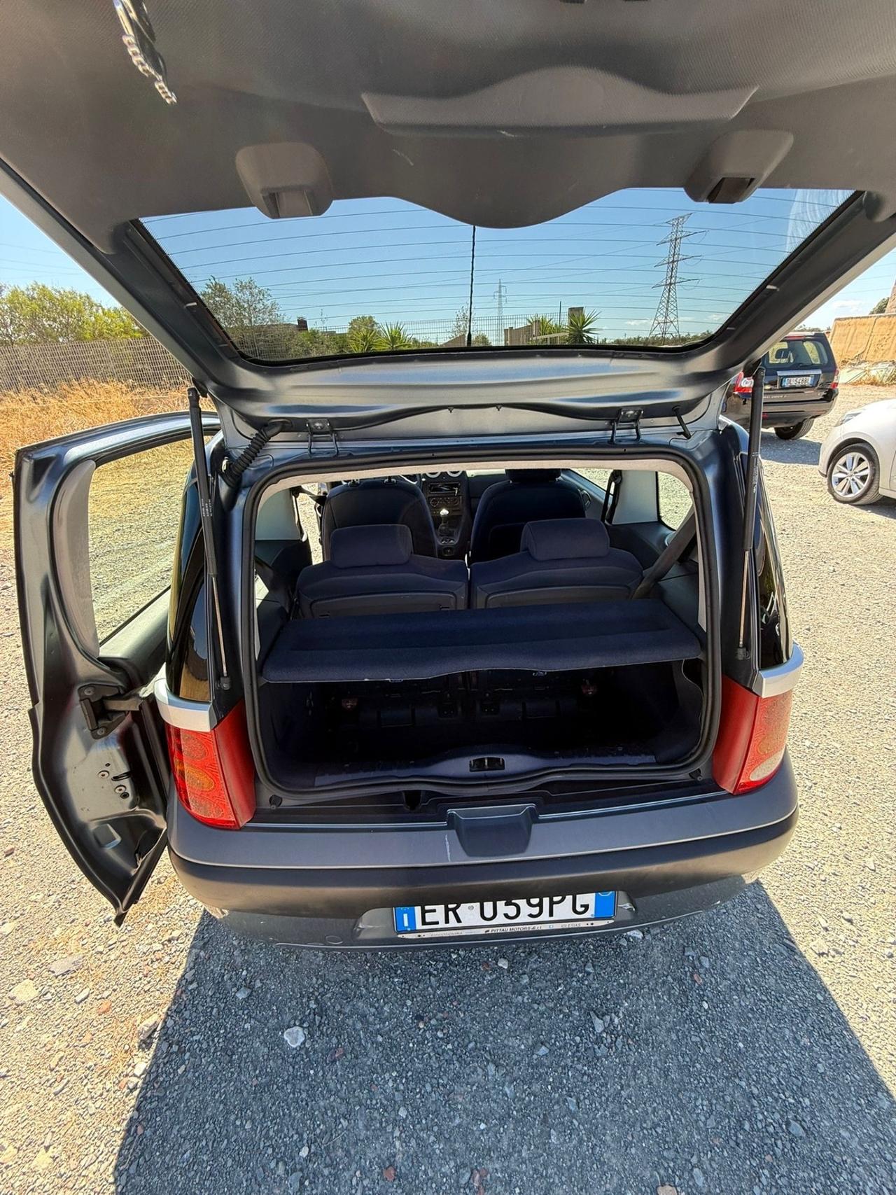 Peugeot 1007 1.4 Diesel- Neopatentati-Clima