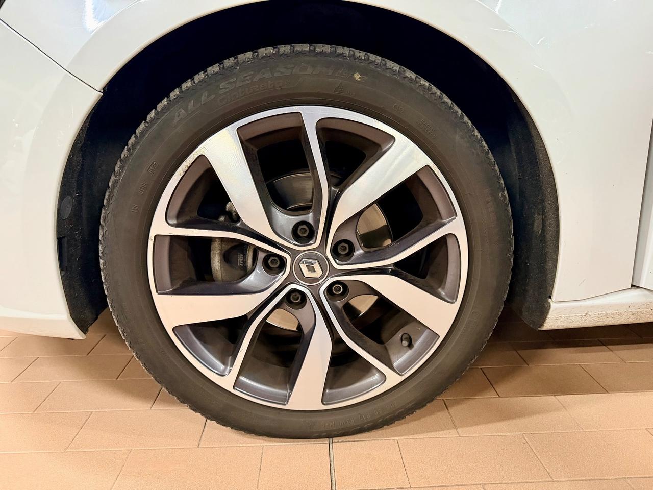 Renault Megane 1.5dCi 110cv Bose E6