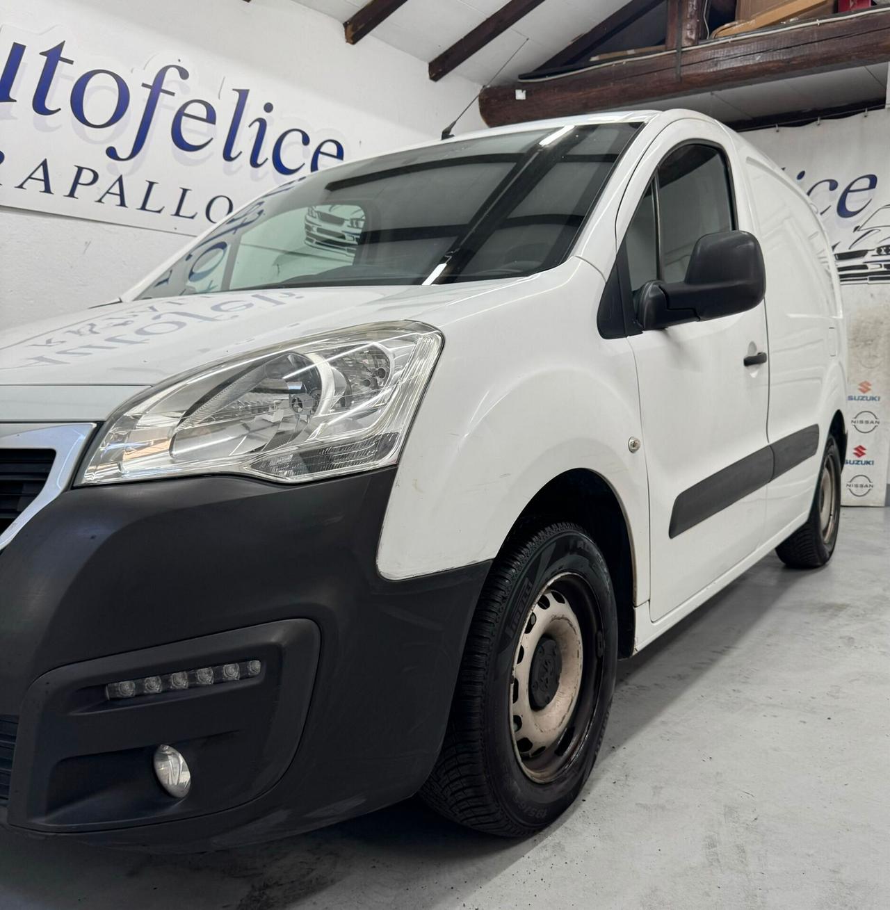 Peugeot partner 1,6 BLUE hdi