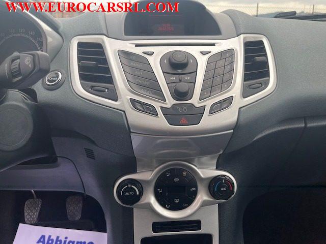 FORD Fiesta 1.4 TDCi 70CV 5 porte Titanium