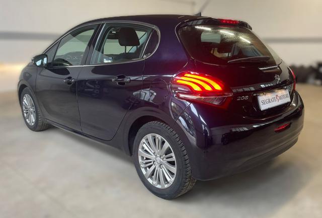 PEUGEOT 208 1° serie PureTech 82 Stop&Start 5 porte Allure