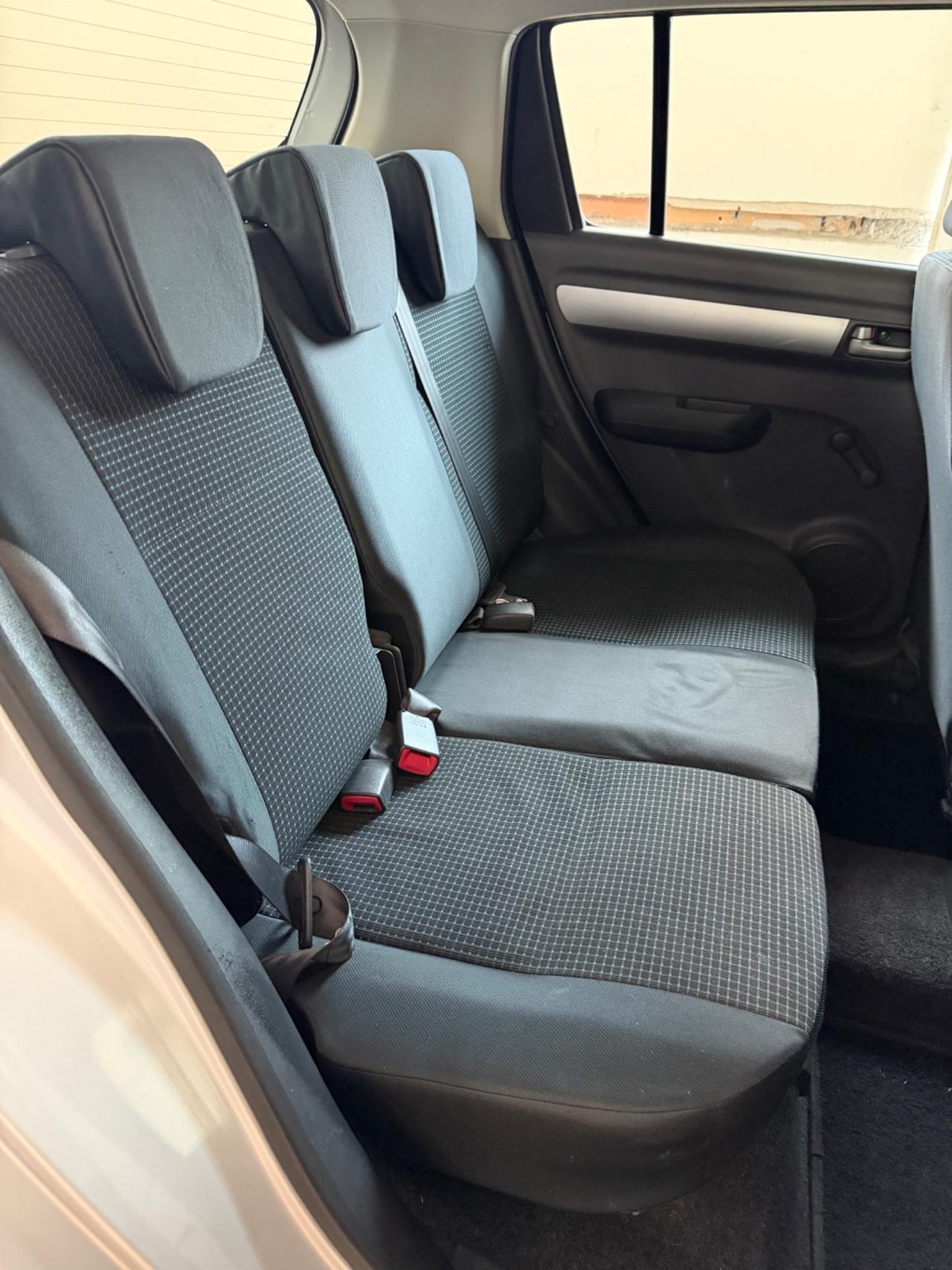 Suzuki Swift 1.3 5p. GLX AUTOMATICO