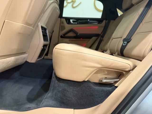 PORSCHE Cayenne Coupé 3.0 V6 E-Hybrid