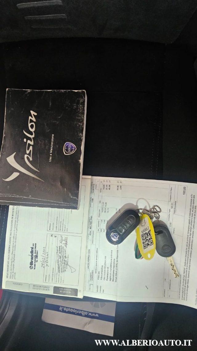 LANCIA Ypsilon 1.2 69 CV 5 porte Gold