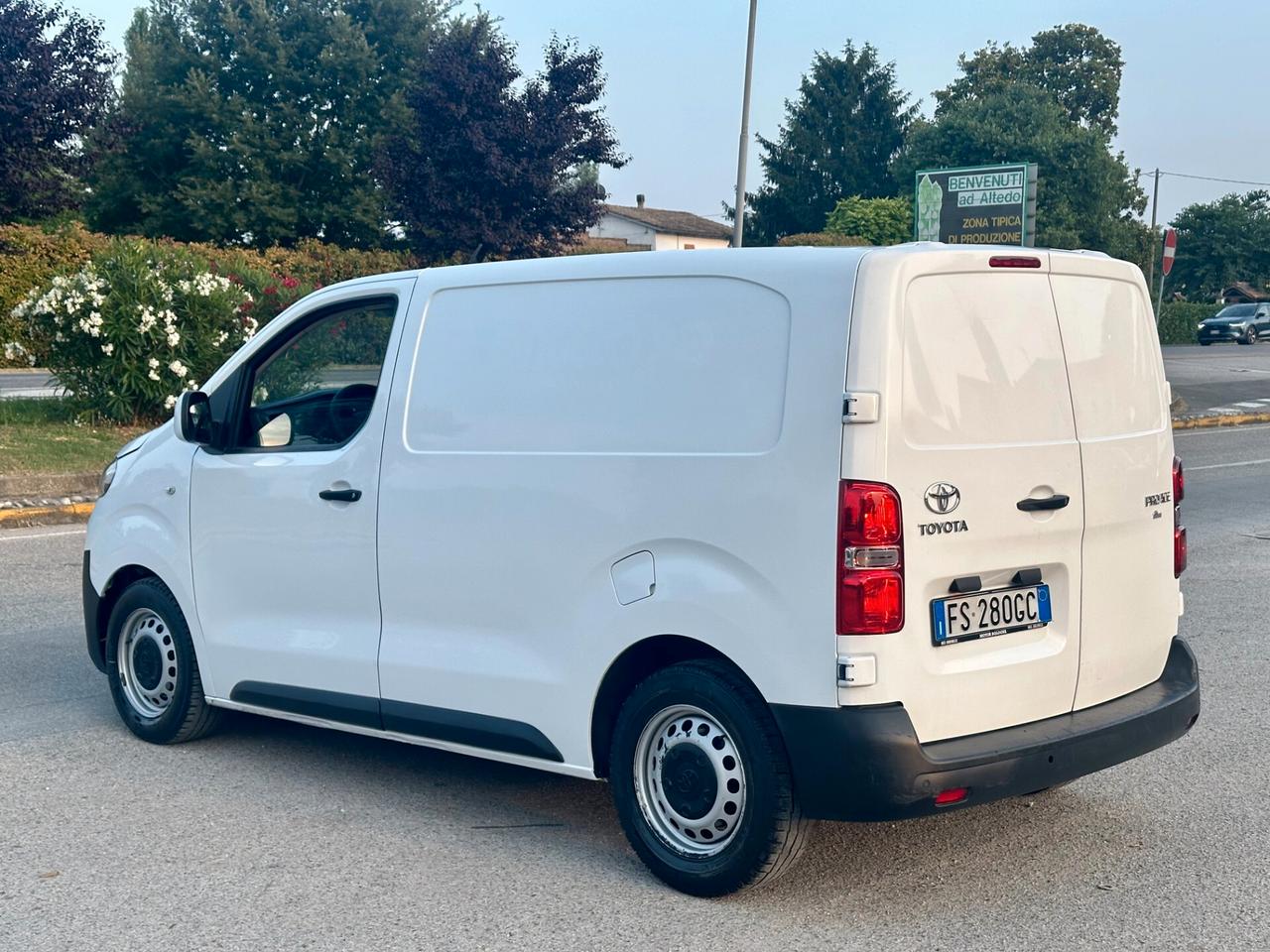 Toyota Proace 1.6D Furgone 10q Comfort