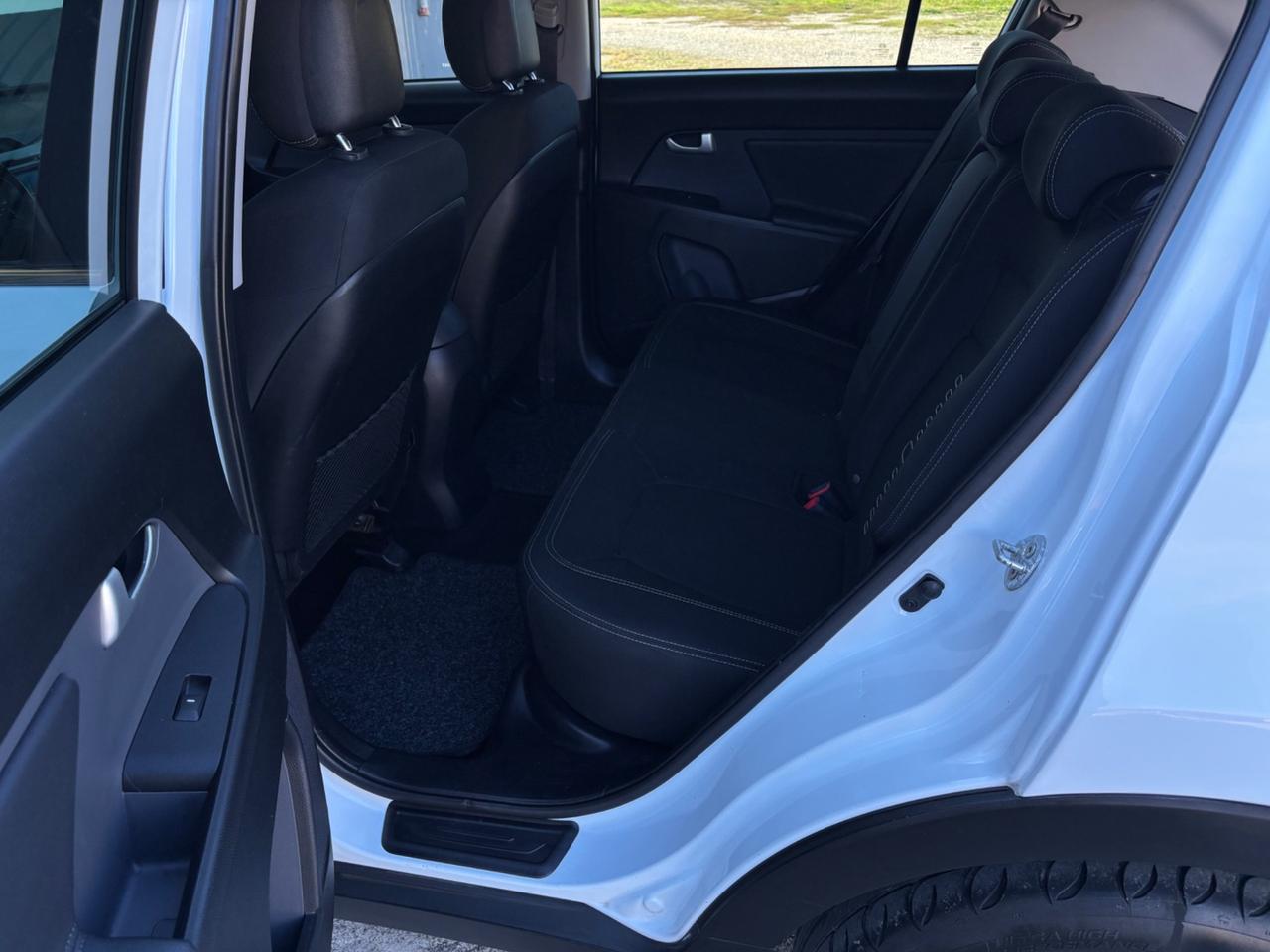 Kia Sportage 1.7 CRDI. Neopatentati. Garanzia