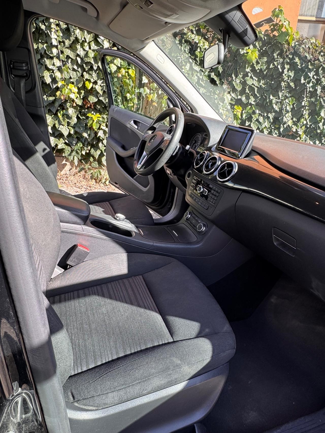 Mercedes-benz B 180 CDI Automatic Premium