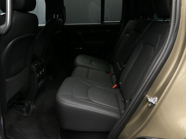 LAND ROVER Defender 110 3.0D I6 250 CV AWD Auto X-Dynamic HSE