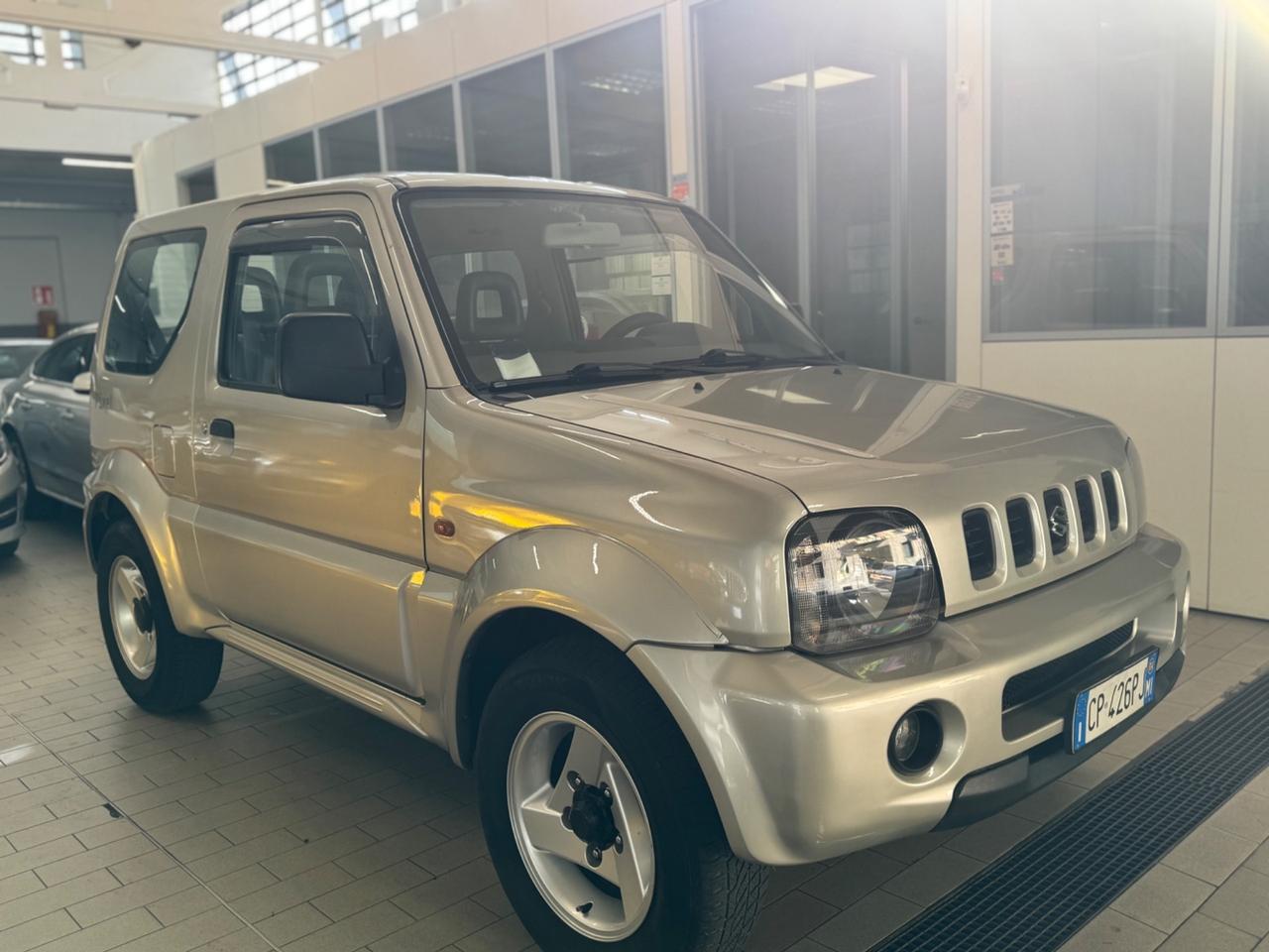 Suzuki Jimny 1.3i 16V cat 4WD JLX