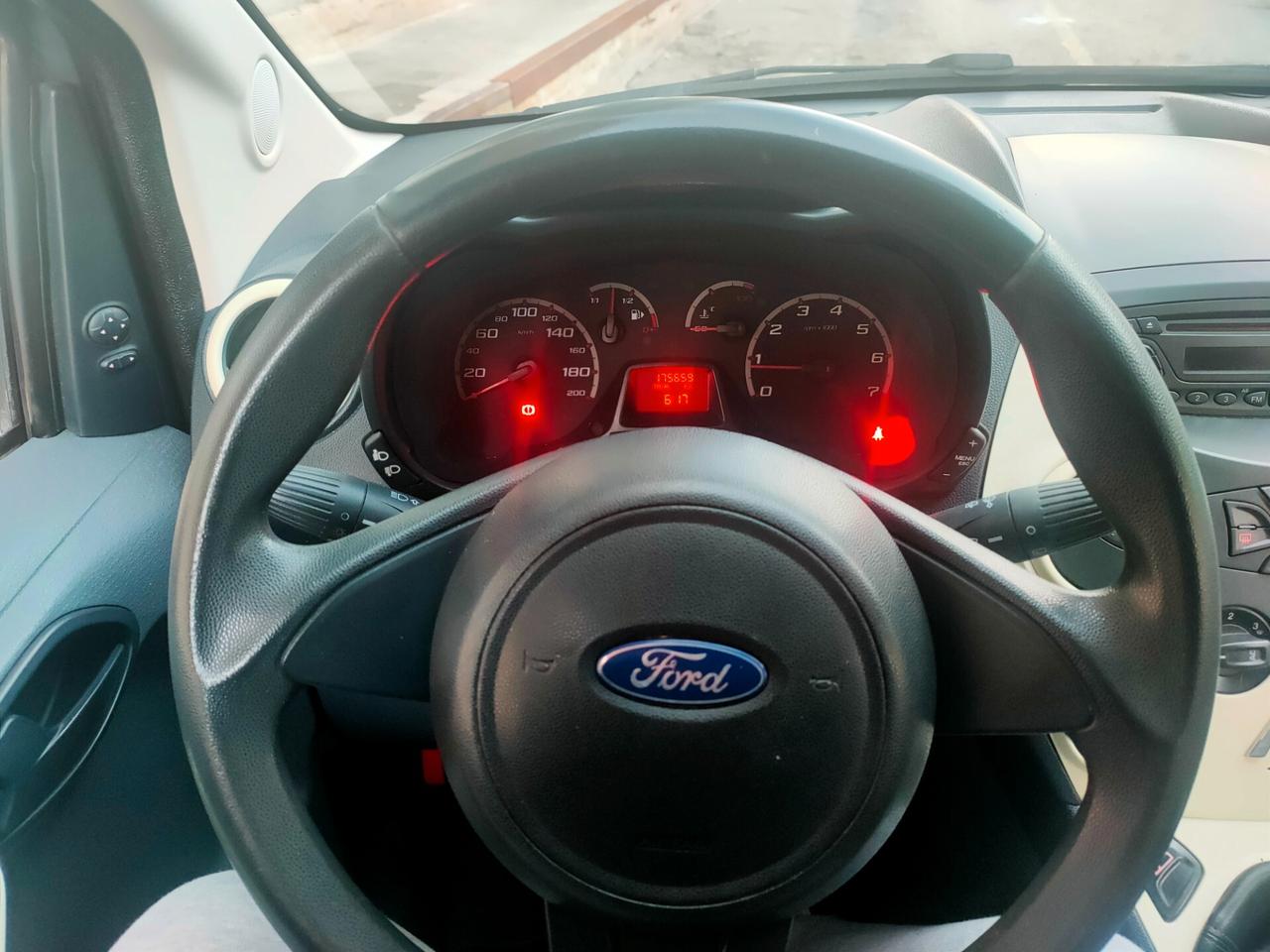 Ford Ka Ka+ 1.3 TDCi 75CV cDPF