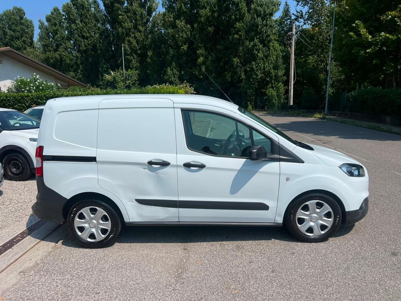 Transit Courier 1.5 TDCi 100CV Van Tr