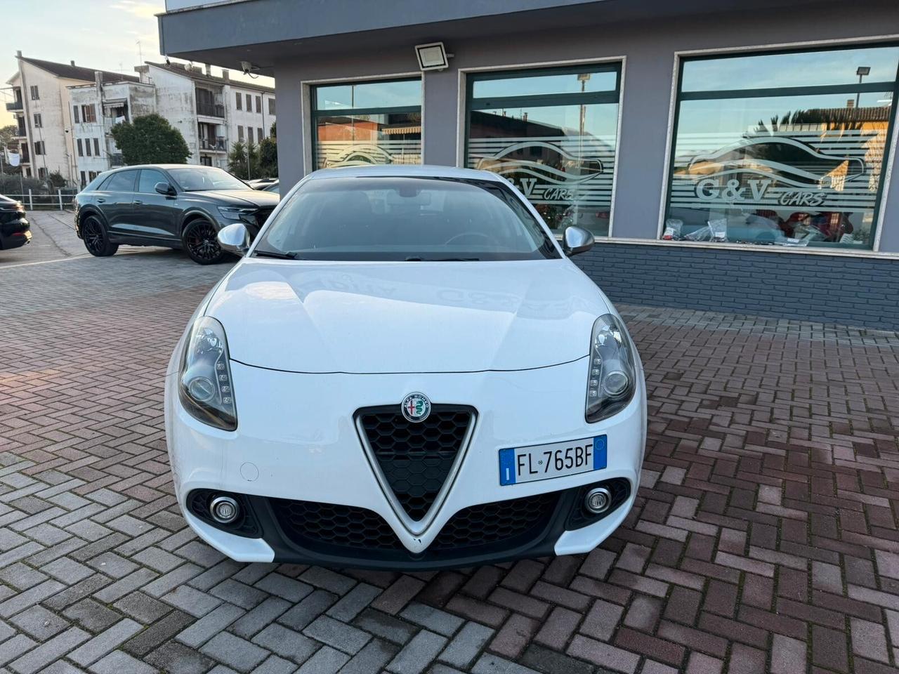Alfa Romeo Giulietta 1.6 JTDm 120 CV NAVI XENO CERCHI