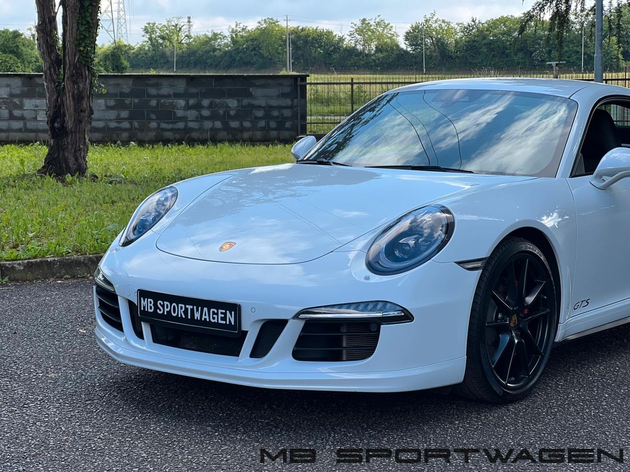 Porsche 911 3.8 Carrera 4 GTS Coupé