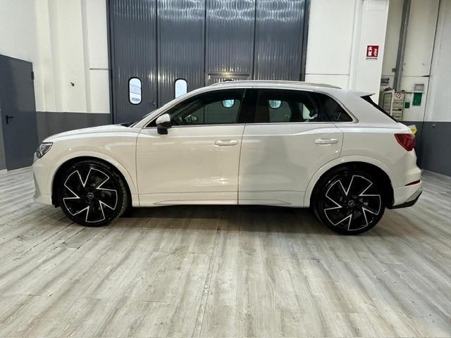 Audi RS Q3 quattro S tronic