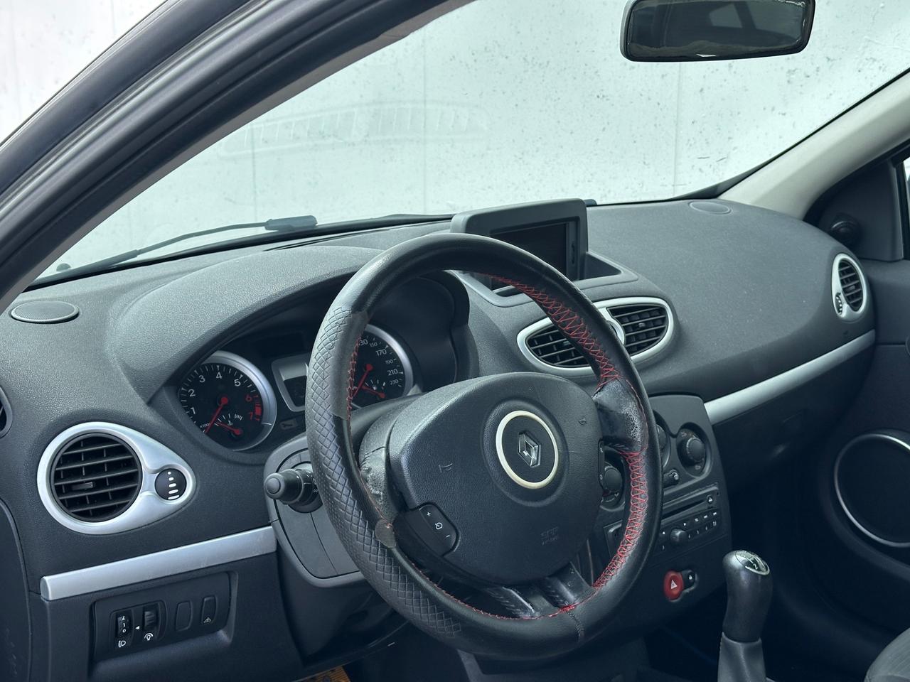 Renault Clio 1.2 16V 5 porte Luxe