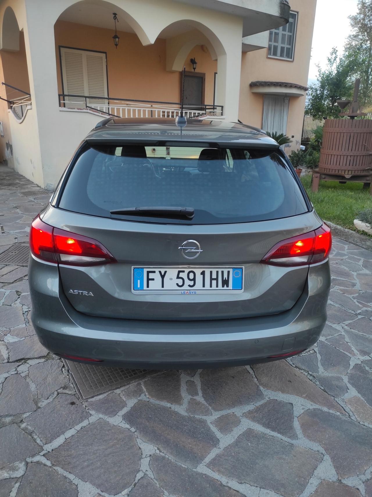 Opel Astra 1.6 CDTi 136CV Start&Stop Sports Tourer Innovation