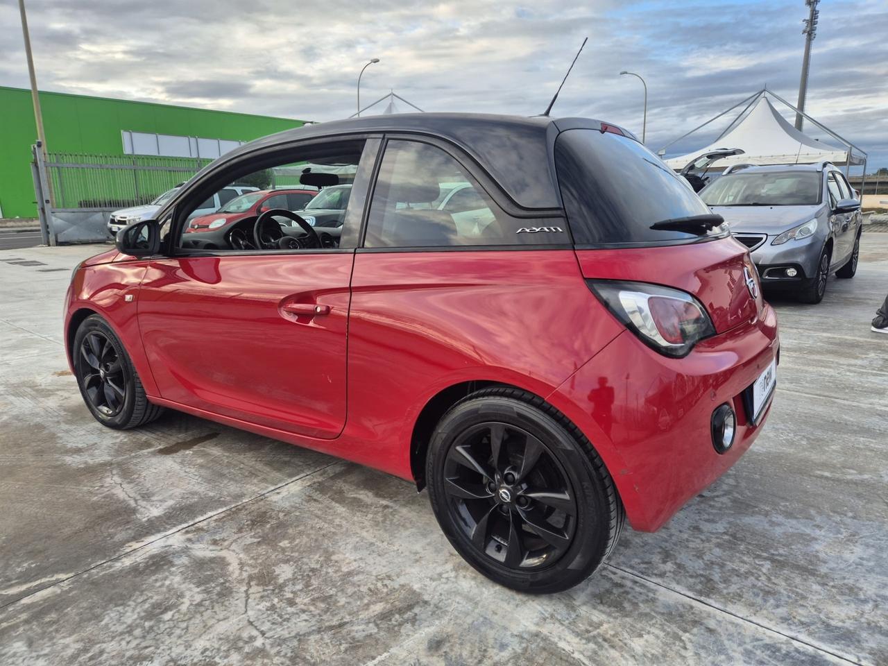 Opel Adam 1.2 70 CV
