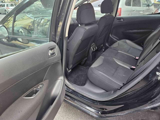 PEUGEOT 308 1.6 VTi 120CV 5p. Tecno