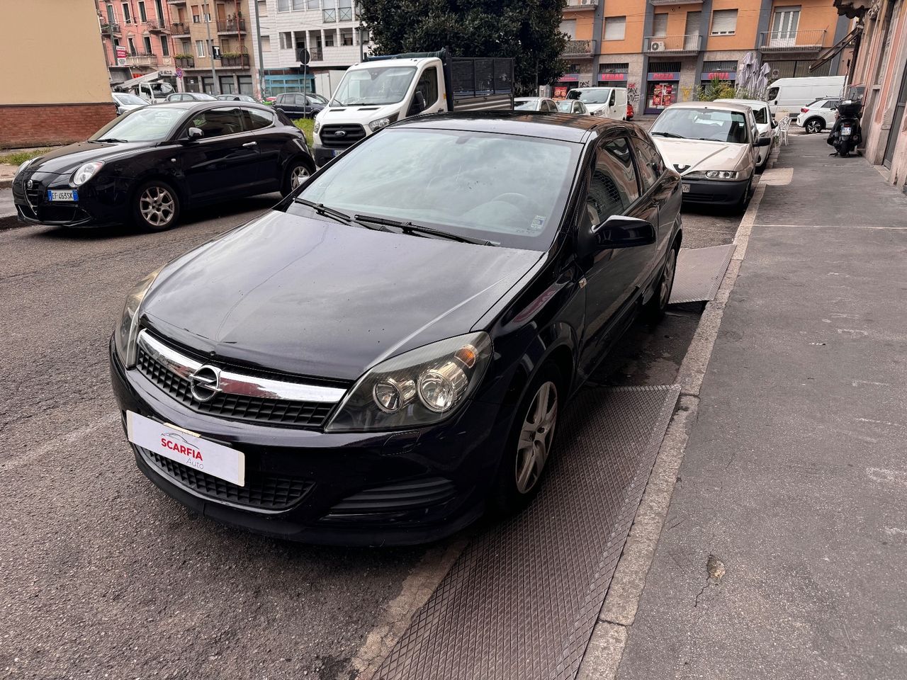 Opel Astra Gtc 2008 photo 2