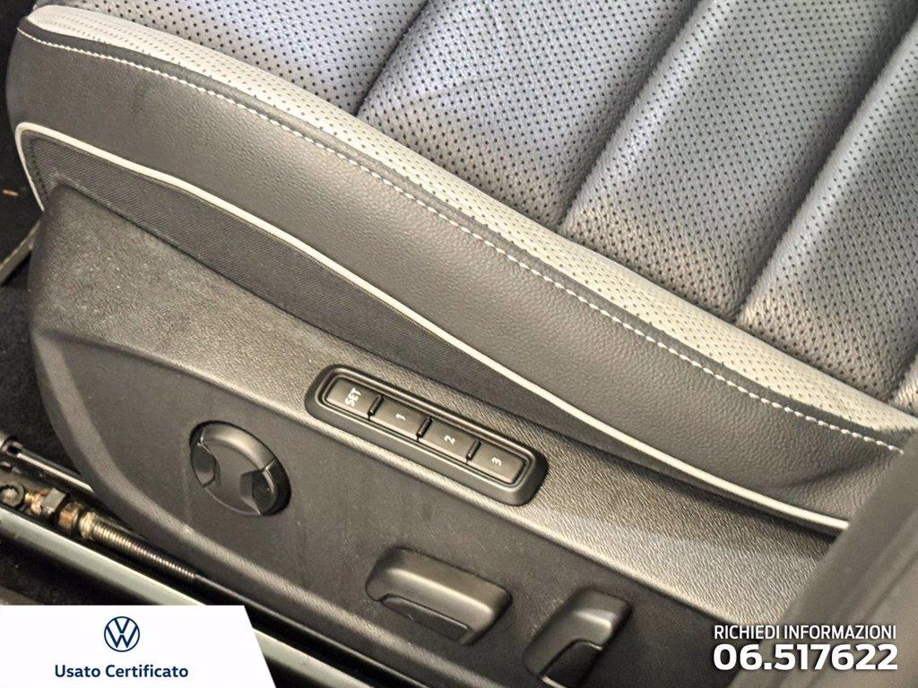 VOLKSWAGEN Golf 1.4 gte dsg del 2021