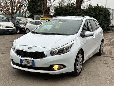 Kia Ceed cee'd 1.6 CRDi 110 CV 5 porte Cool