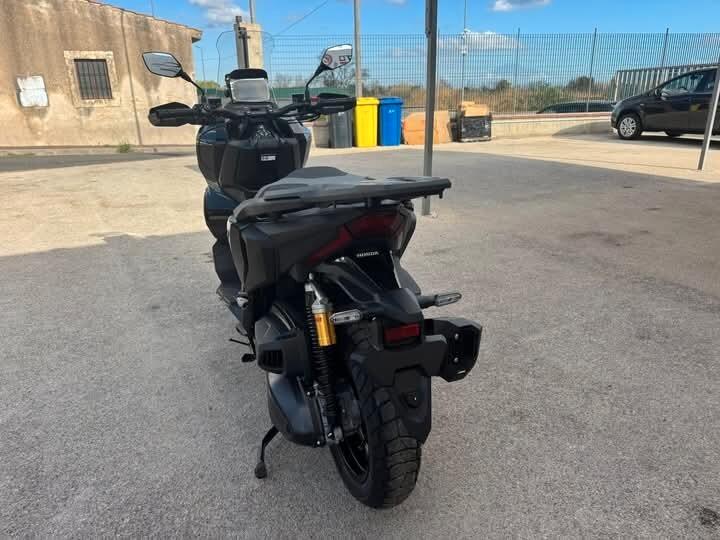 Honda X-ADV 350 NUOVO PRONTA CONSEGNA