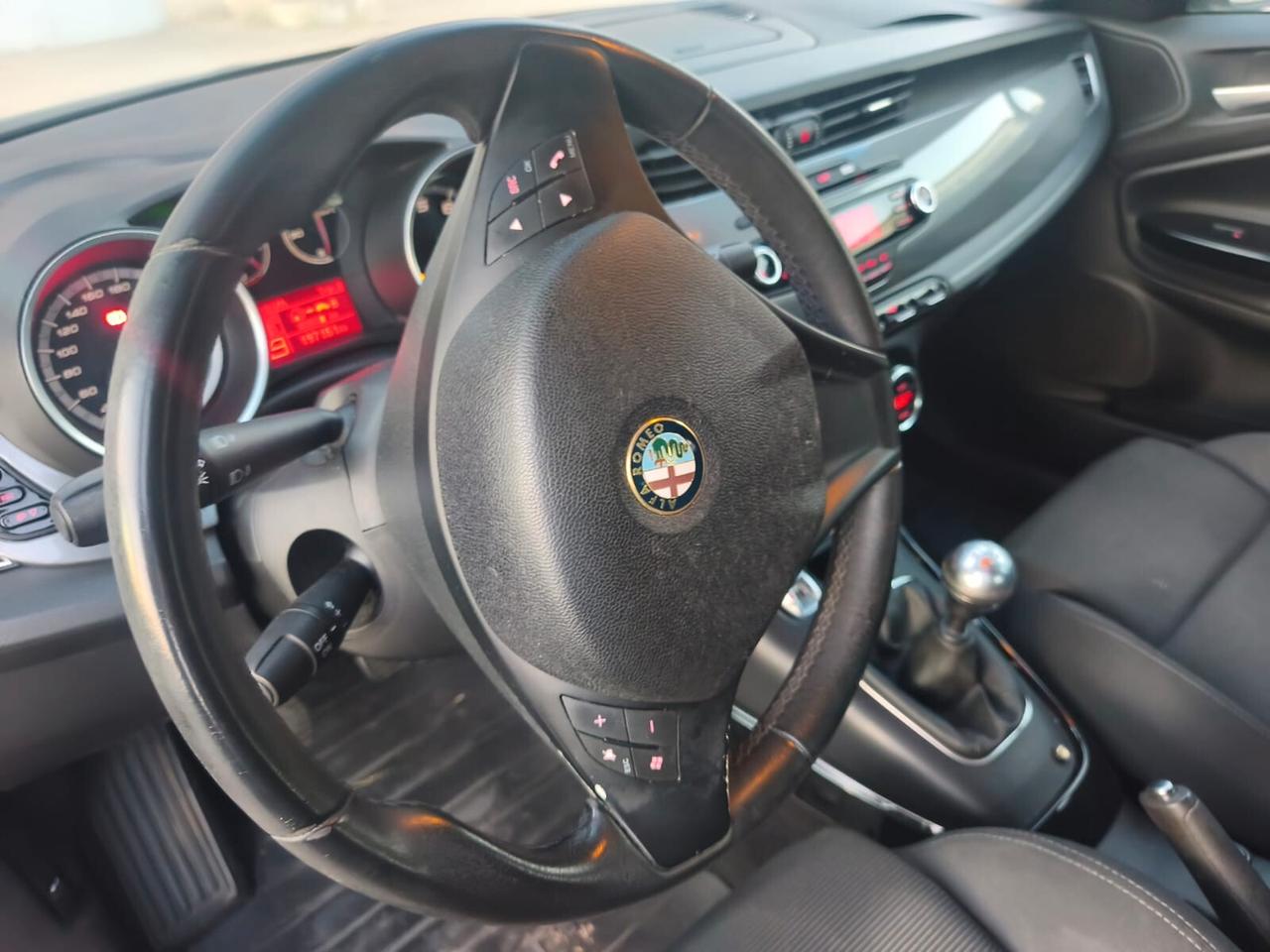 Alfa Romeo Giulietta 2012---1.4 Benzina GPL